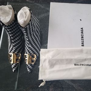 Brand New Balenciaga BB houndstooth ankle boots, size36